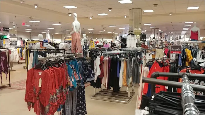 Dillard's 7
