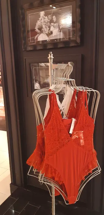 PINK by Victoria's Secret 8
