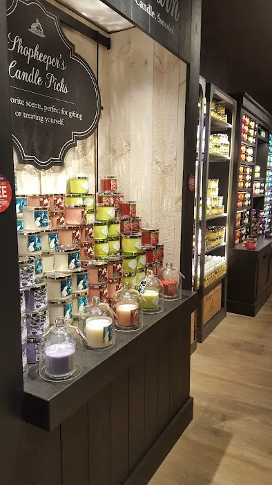 Bath & Body Works 1