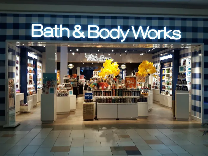 Bath & Body Works 2