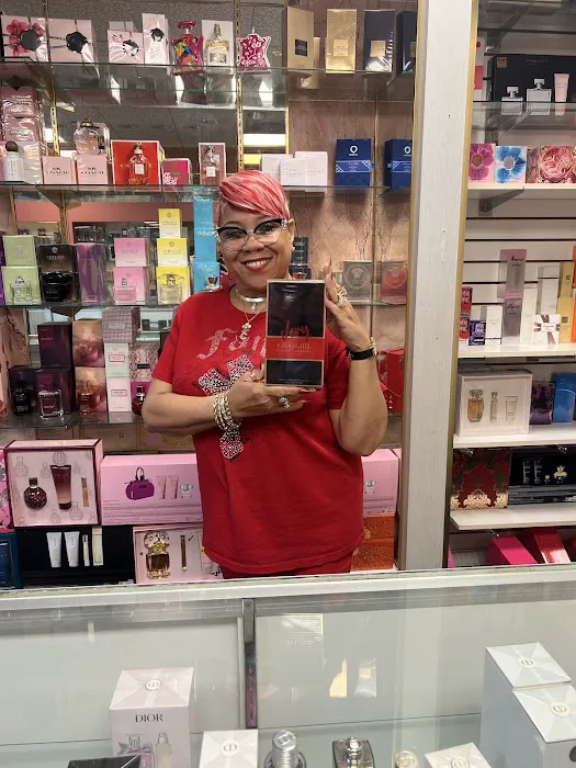 Leanna Perfumes 3