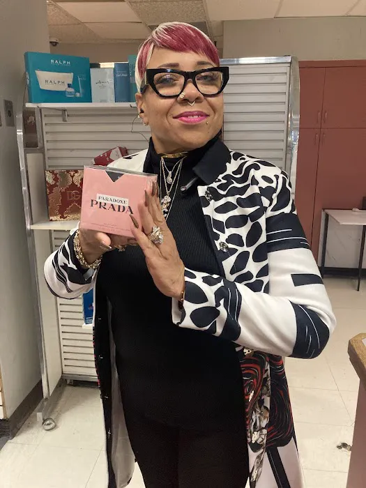 Leanna Perfumes 7