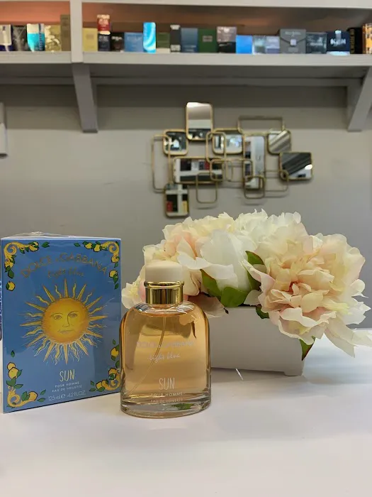 THE BEST PERFUME 0