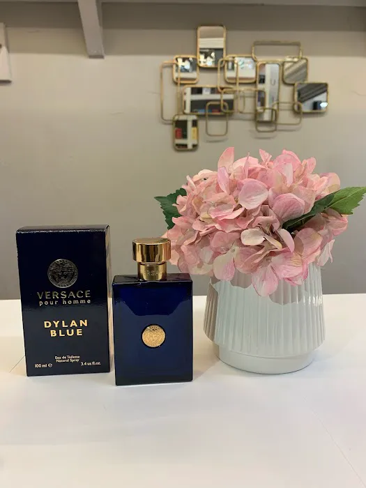 THE BEST PERFUME 6