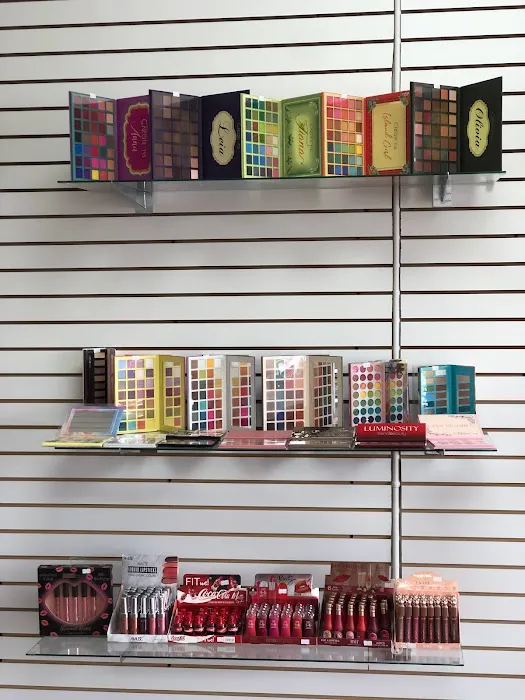 SOMAR perfumes, cosmetics and more 6