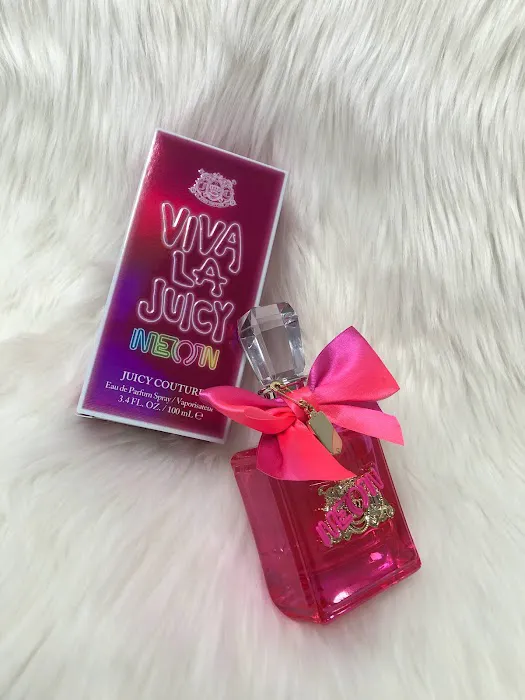 SOMAR perfumes, cosmetics and more 7