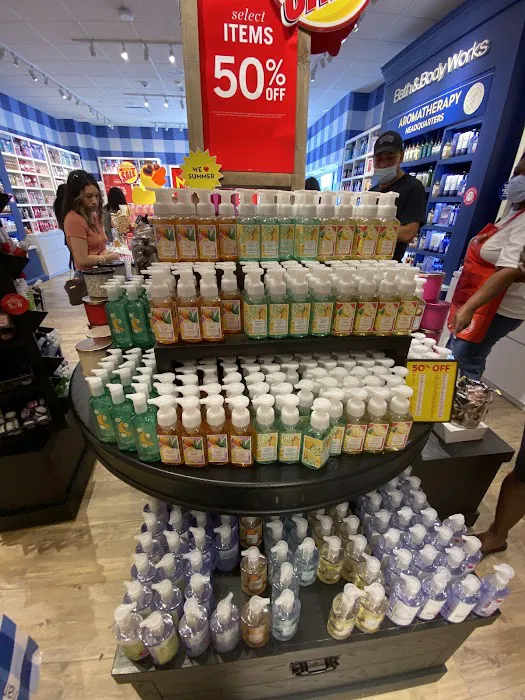 Bath & Body Works 3
