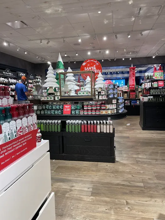 Bath & Body Works 0