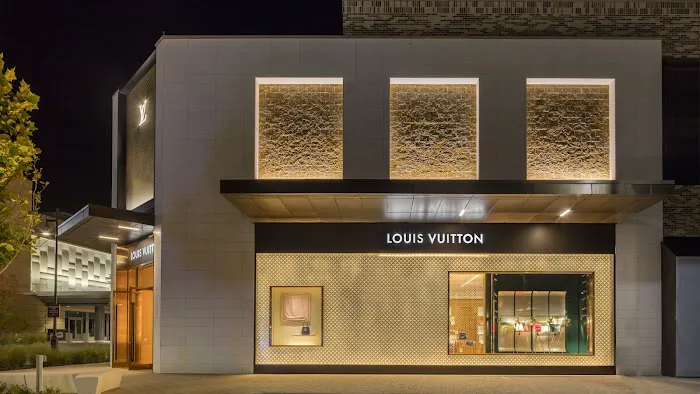 Louis Vuitton Clearfork 2