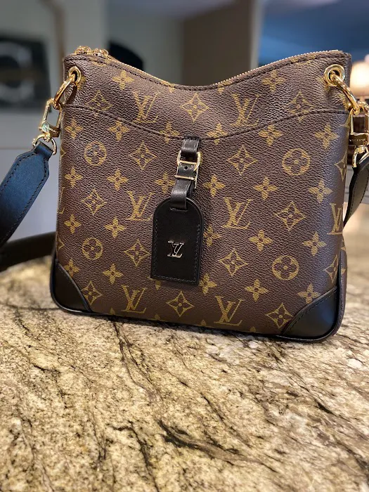 Louis Vuitton Clearfork 1