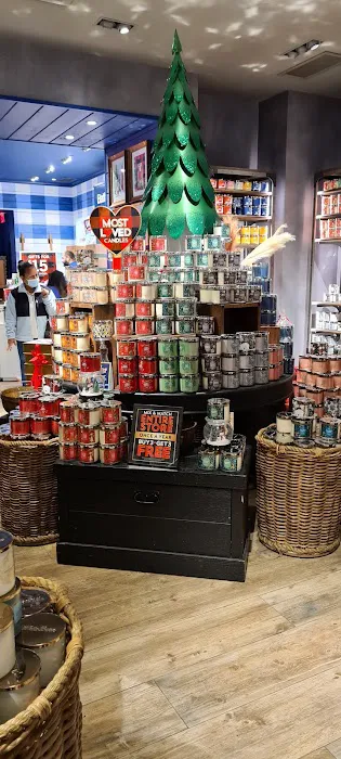 Bath & Body Works 4