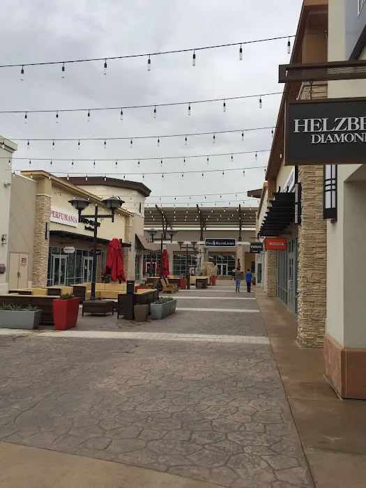 Fragrance Outlet 1