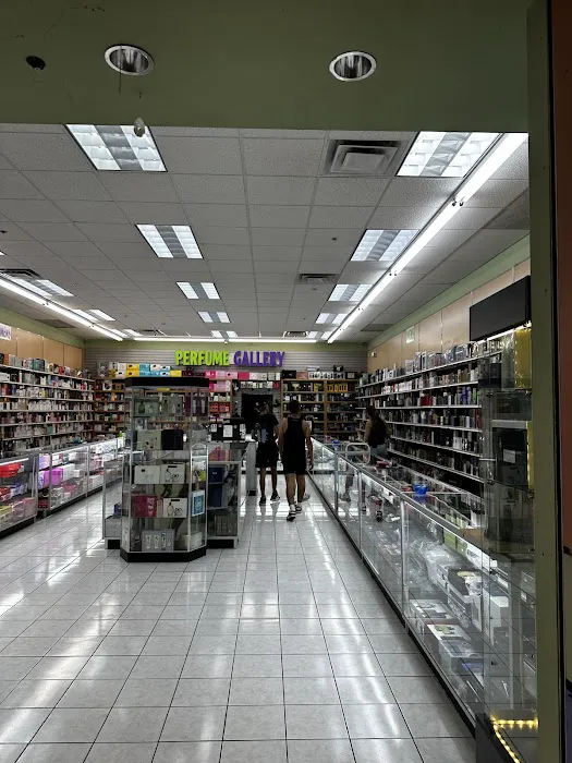 Perfume Gallery 7