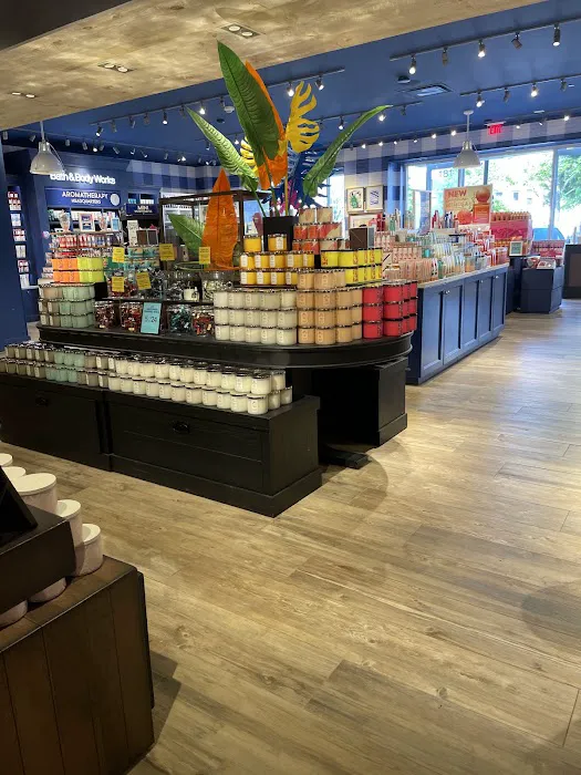 Bath & Body Works 2