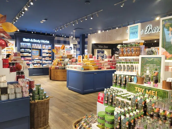Bath & Body Works 3