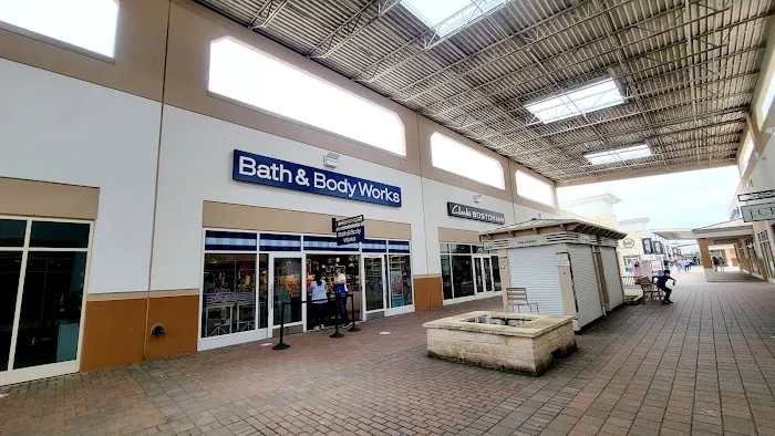Bath & Body Works 2