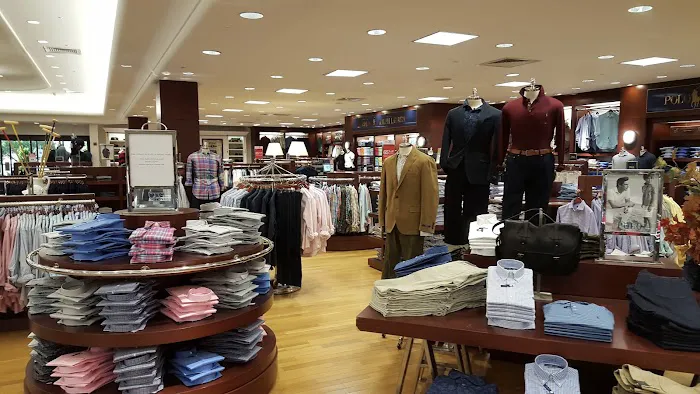 Dillard's 6