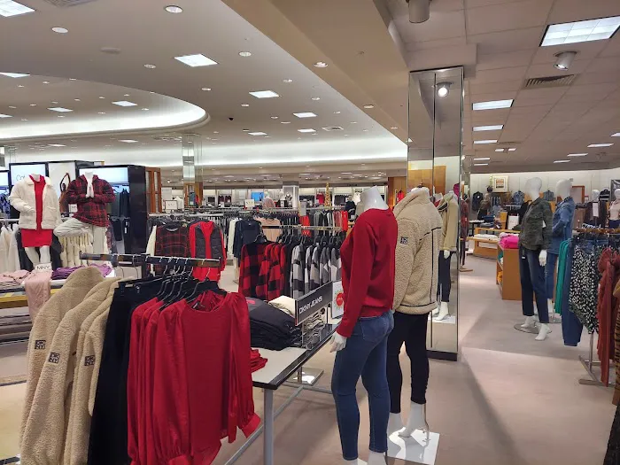 Dillard's 9