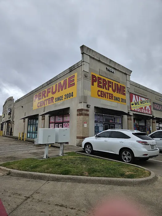 Perfume Center 0
