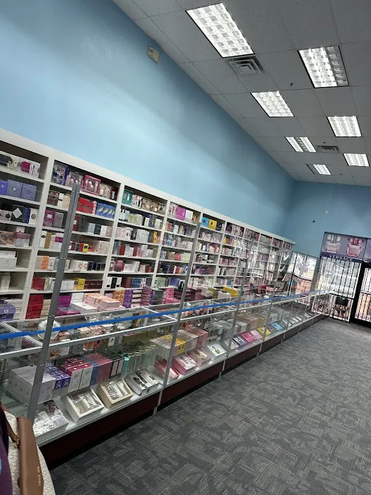 Perfume Center 8