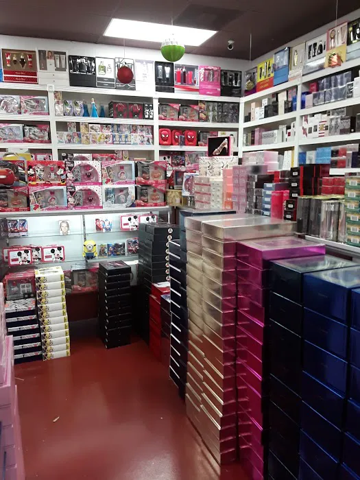 Perfumes Queen Distribution 7