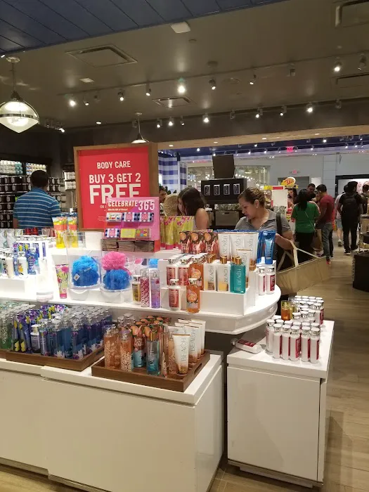 Bath & Body Works 8