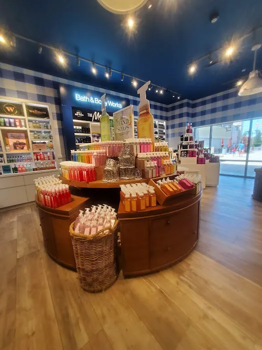 Bath & Body Works 1
