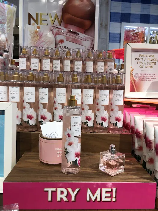 Bath & Body Works 4