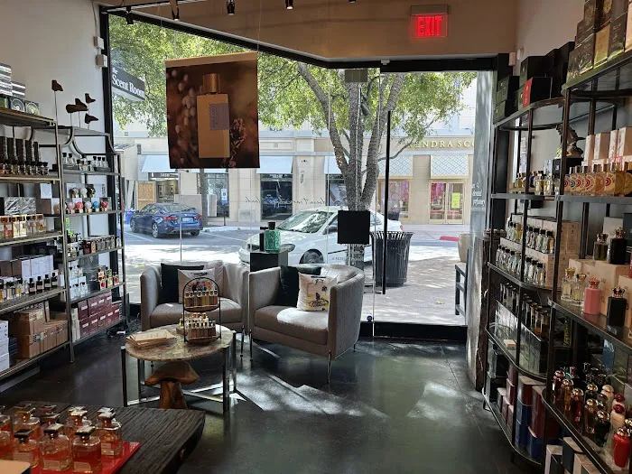 The Scent Room - An Elevated Perfumery 8