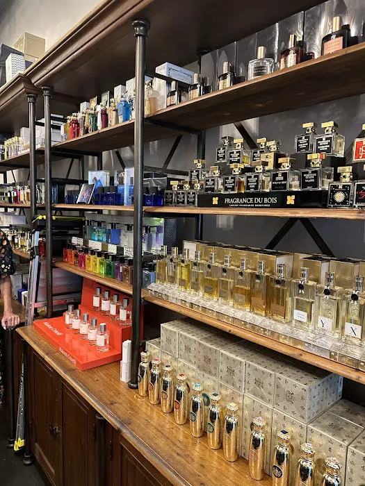 The Scent Room - An Elevated Perfumery 7
