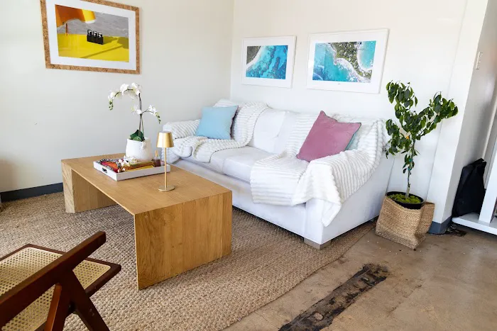 Malibu Apothecary 5