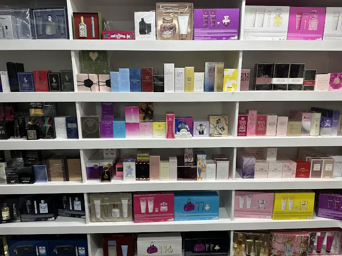 Perfume Store SJ Wholesale 4