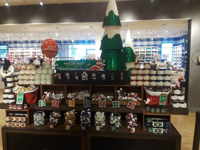 Bath & Body Works 6