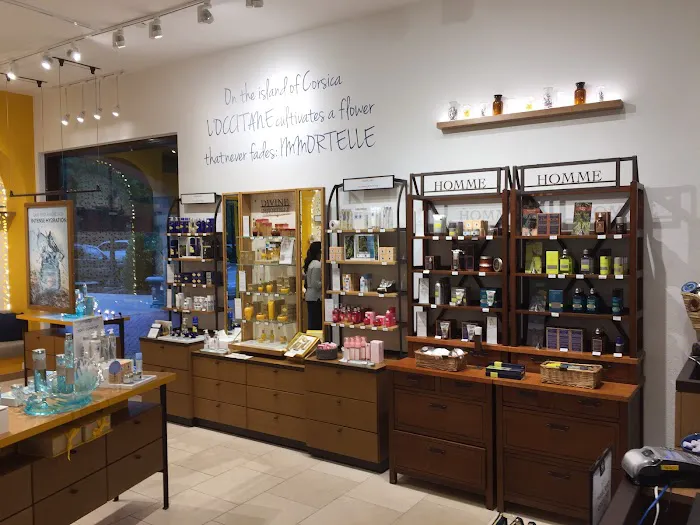 L'OCCITANE EN PROVENCE 4