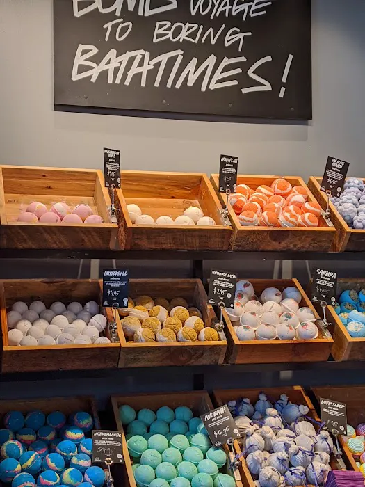 Lush Cosmetics Southlake 7