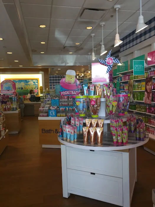 Bath & Body Works 1