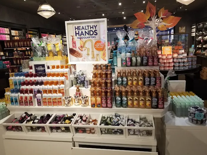Bath & Body Works 5