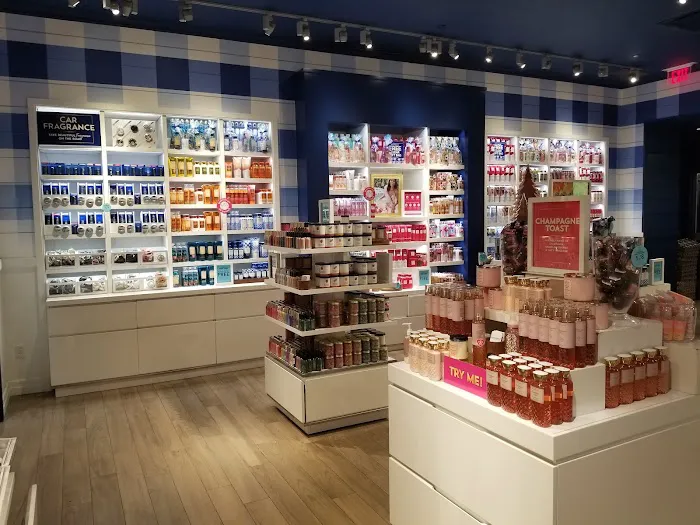 Bath & Body Works 9