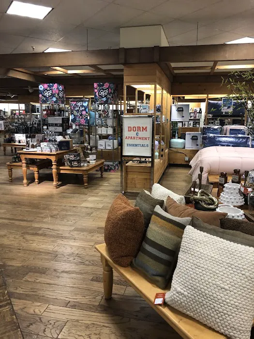 Dillard's 7
