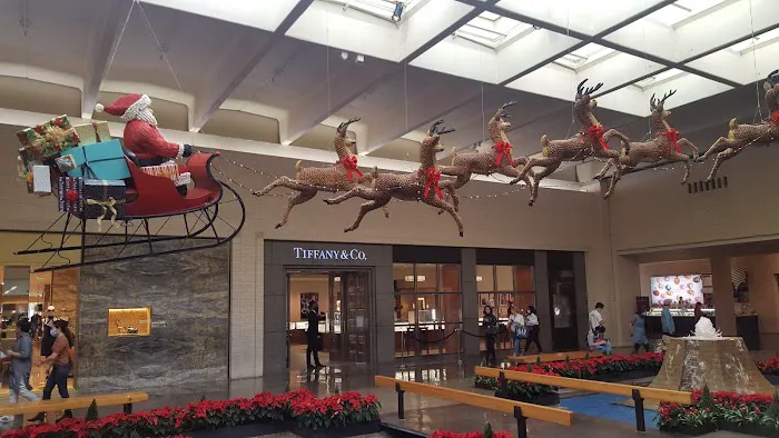 Neiman Marcus 3