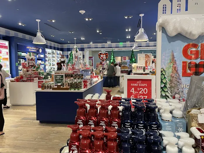 Bath & Body Works 7