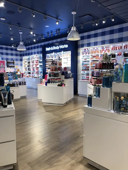 Bath & Body Works 2