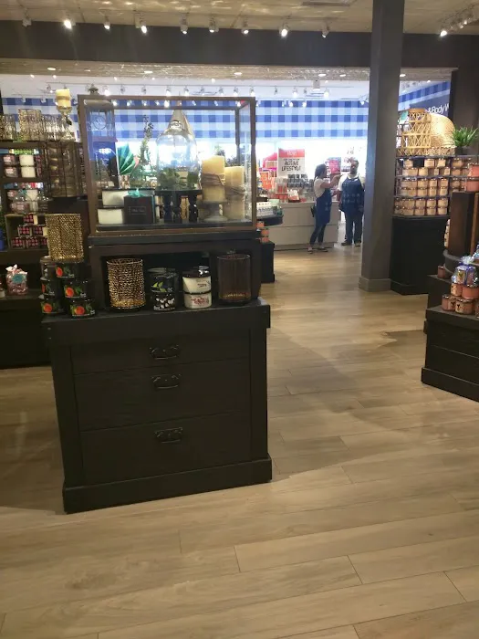 Bath & Body Works 8