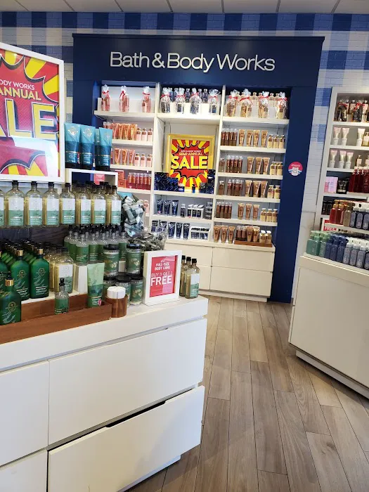 Bath & Body Works 7