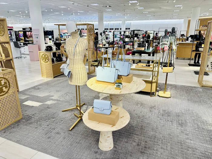Nordstrom 7