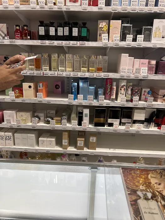 Perfumes 4U 9