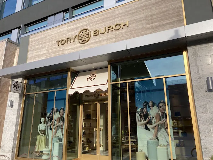 Tory Burch 2