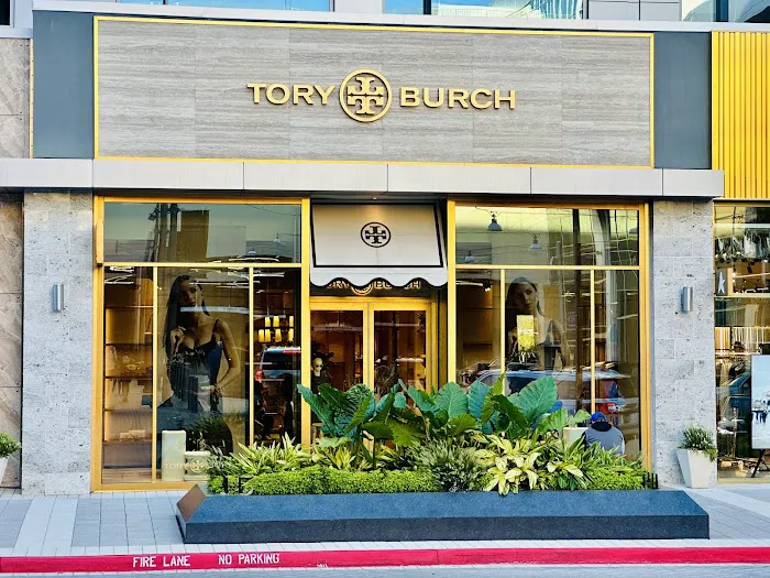 Tory Burch 8
