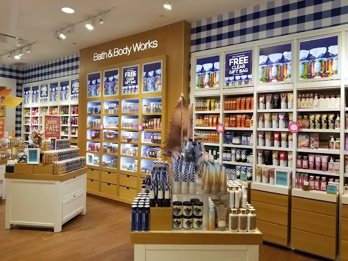 Bath & Body Works 8