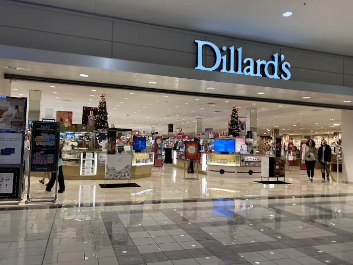Dillard's 1